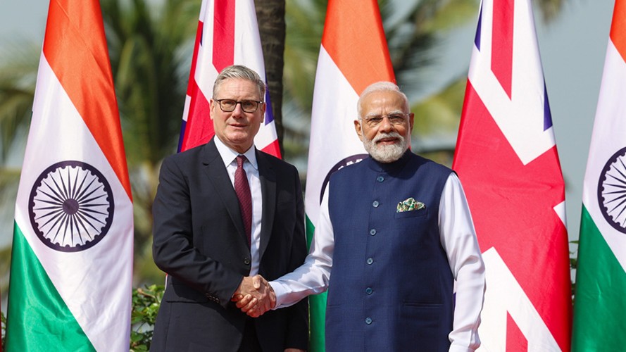 এবার ভারতকে ক্ষেপণাস্ত্র দেবে যুক্তরাজ্য